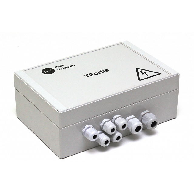 Уличный управляемый PoE коммутатор TFORTIS PSW-2G4F 4FE PoE +2 GB SFP порта, питание 220В, IP66