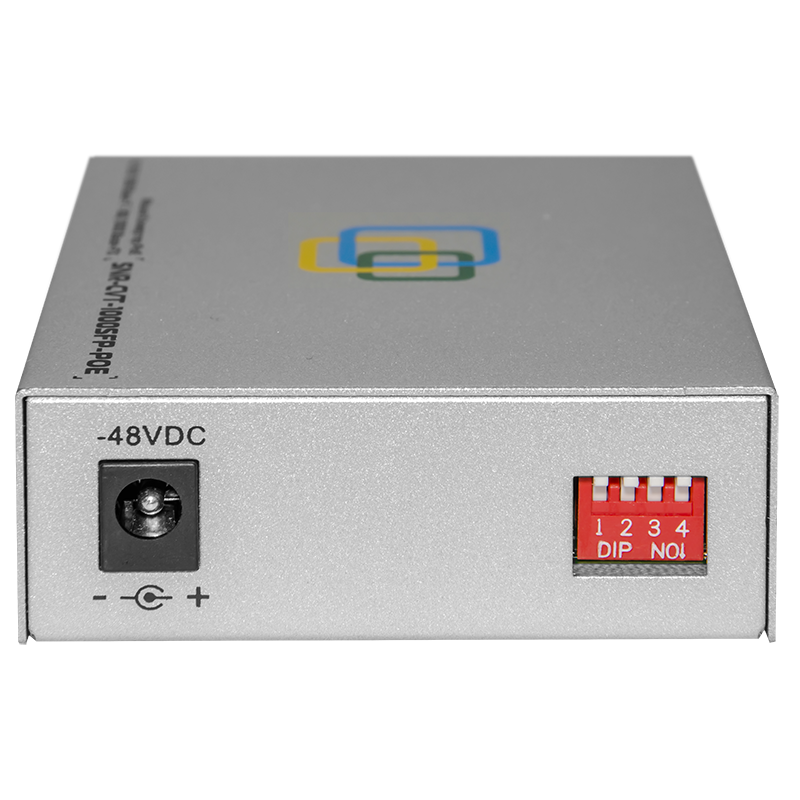 Медиаконвертер  10/100/1000-Base-T c PoE / 100/1000Base-FX с SFP-портом