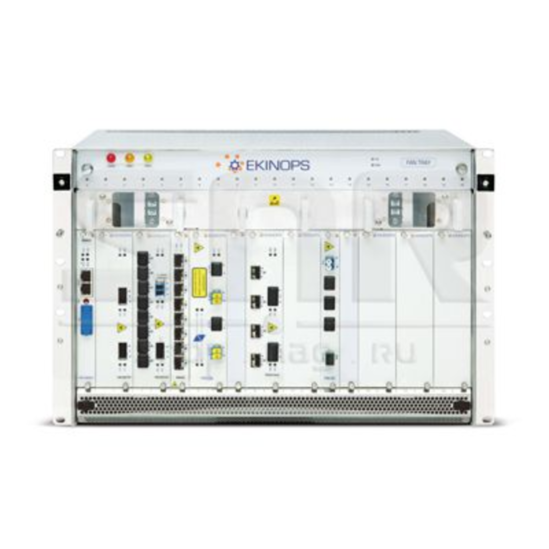 Модульное шасси Ekinops 360 19 7U с двадцатью модульными слотами и платой управления