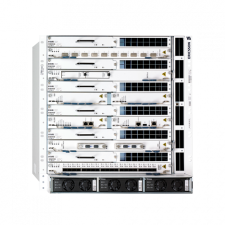 Маршрутизатор Ericsson SSR8004 с установленной линейной картой 4x10GE