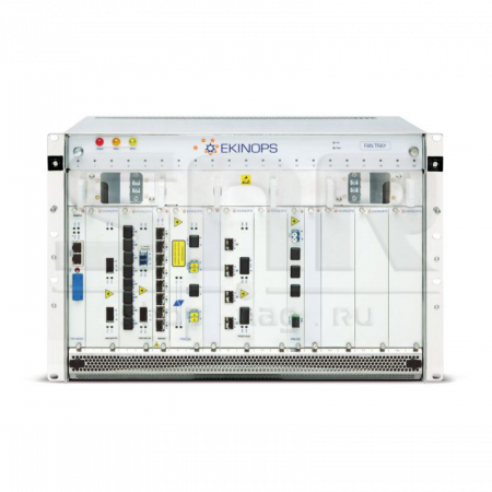 Модульное шасси Ekinops 360 19 7U с двадцатью модульными слотами и платой управления