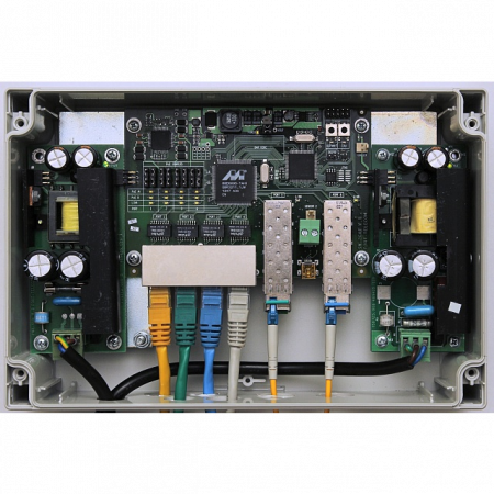 Уличный управляемый PoE коммутатор TFORTIS PSW-2G4F 4FE PoE +2 GB SFP порта, питание 220В, IP66