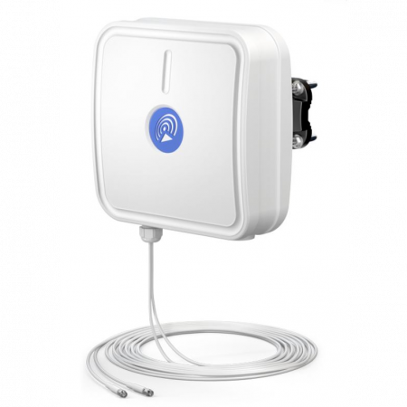 Секторная антенна QuPanel LTE HP MIMO 2x2, LTE, 10м кабель, SMA разъём